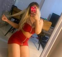 Avcılar Escort Gül İle İçinizdeki Ateşi Uyandırın